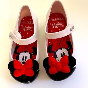 NEW!! Super cute! Minie mouse mini Melissa little shoes